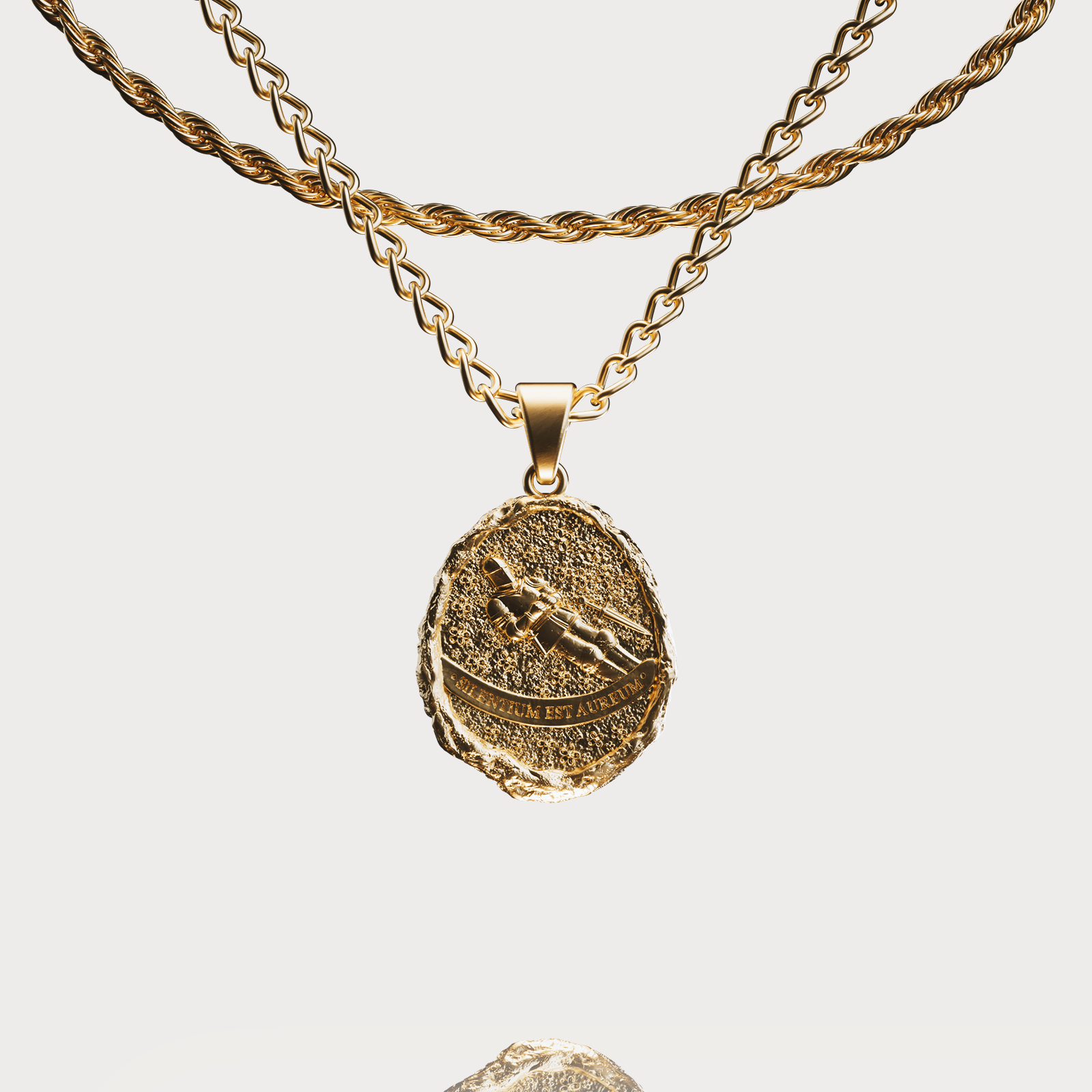 KNIGHT'S PEACE PENDANT - GOLD