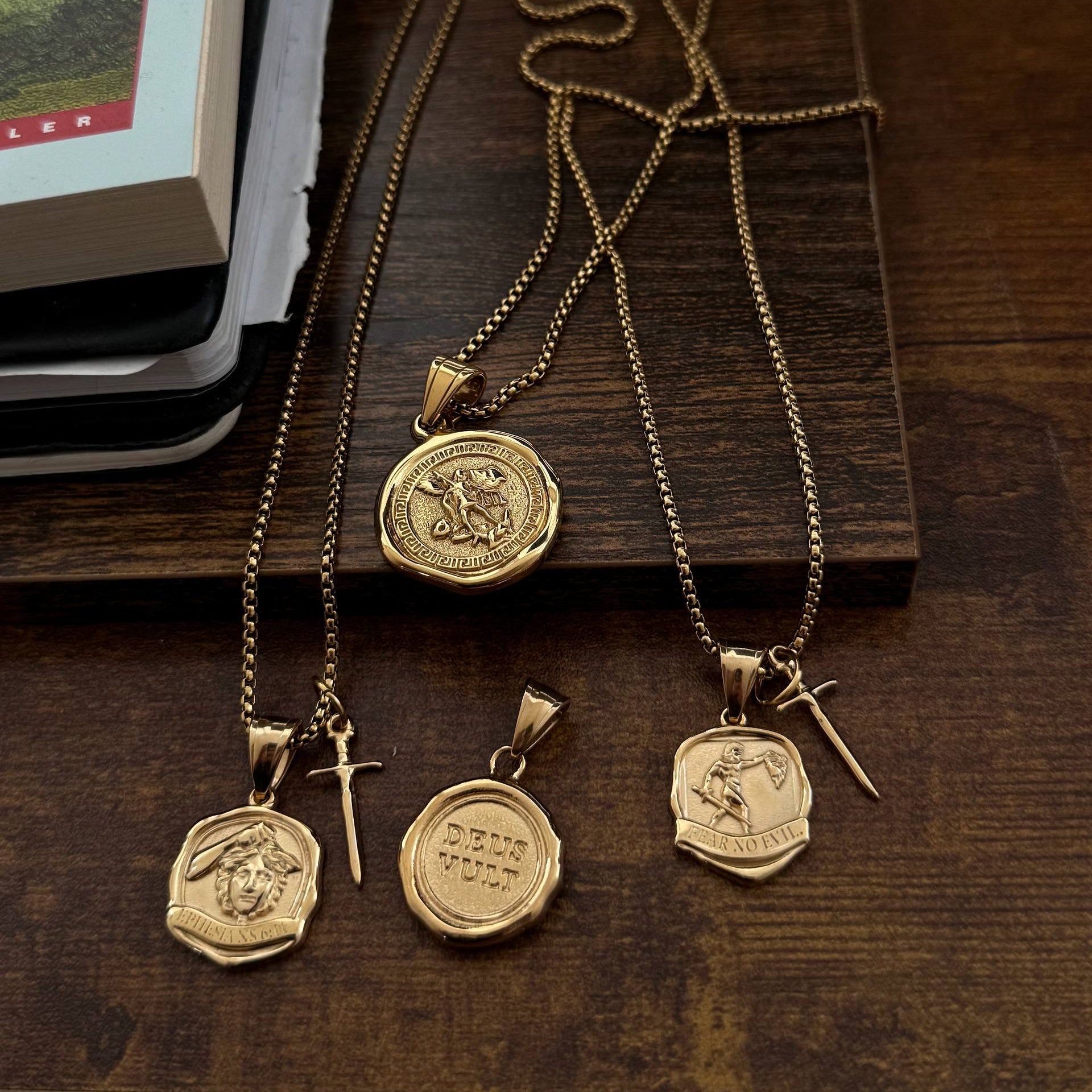 FATE PENDANT - GOLD